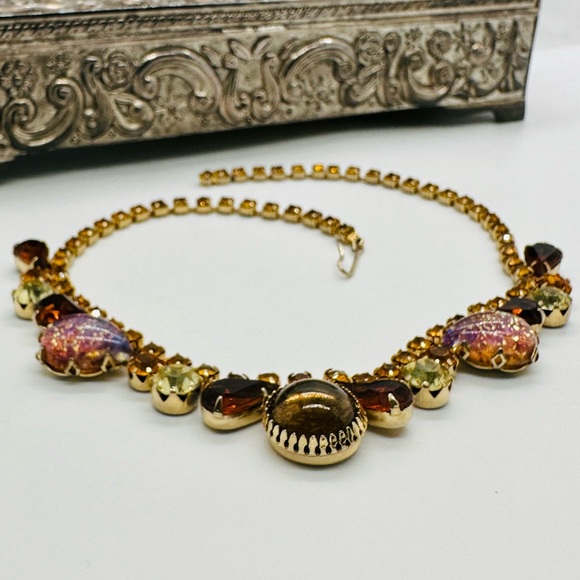 🔥 Vintage GORGEOUS Opal Rhinestone Crystal Necklace - Picture 15 of 17